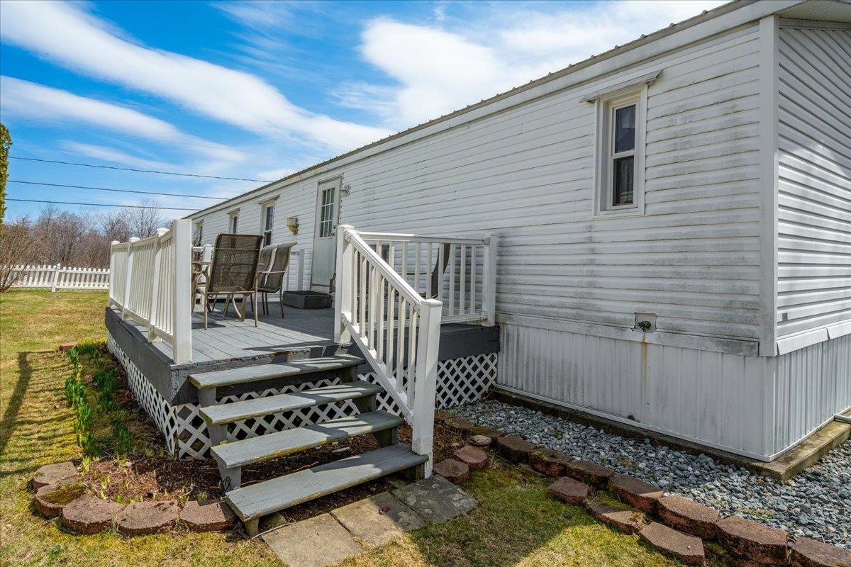 27 3rd Street Mont Vernon, NH 03057 - Photo 28 of 39 Gallery Image 28