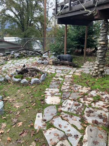 $360,000 | 32956 Road 222, North Fork, CA 93643