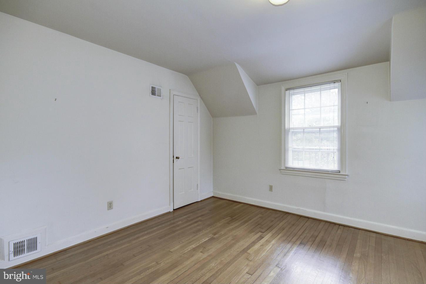 10303 Naglee Road Silver Spring, MD 20903 - Photo 12 of 25 Bedroom