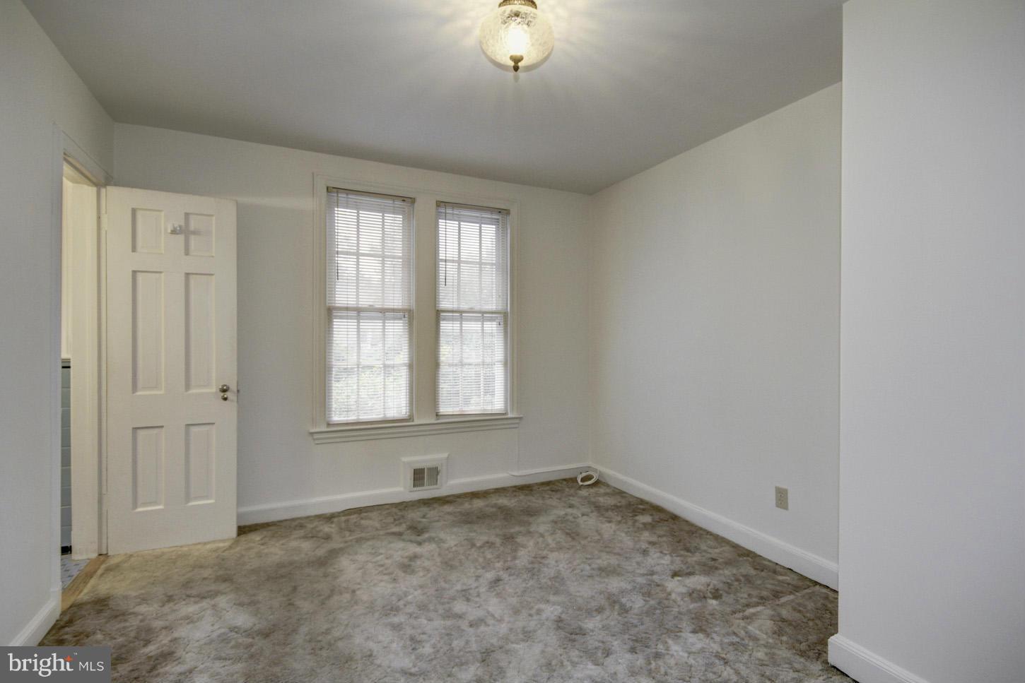 10303 Naglee Road Silver Spring, MD 20903 - Photo 8 of 25 Bedroom