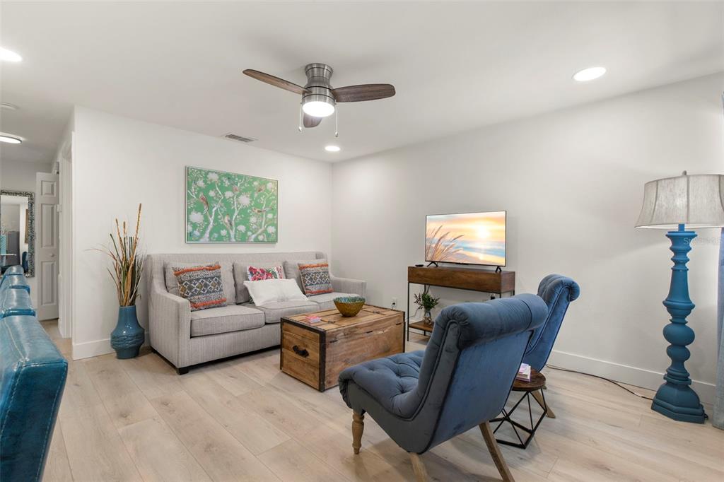 415 Mapleway, Unit A & B Safety Harbor, FL 34695 - Photo 4 of 73