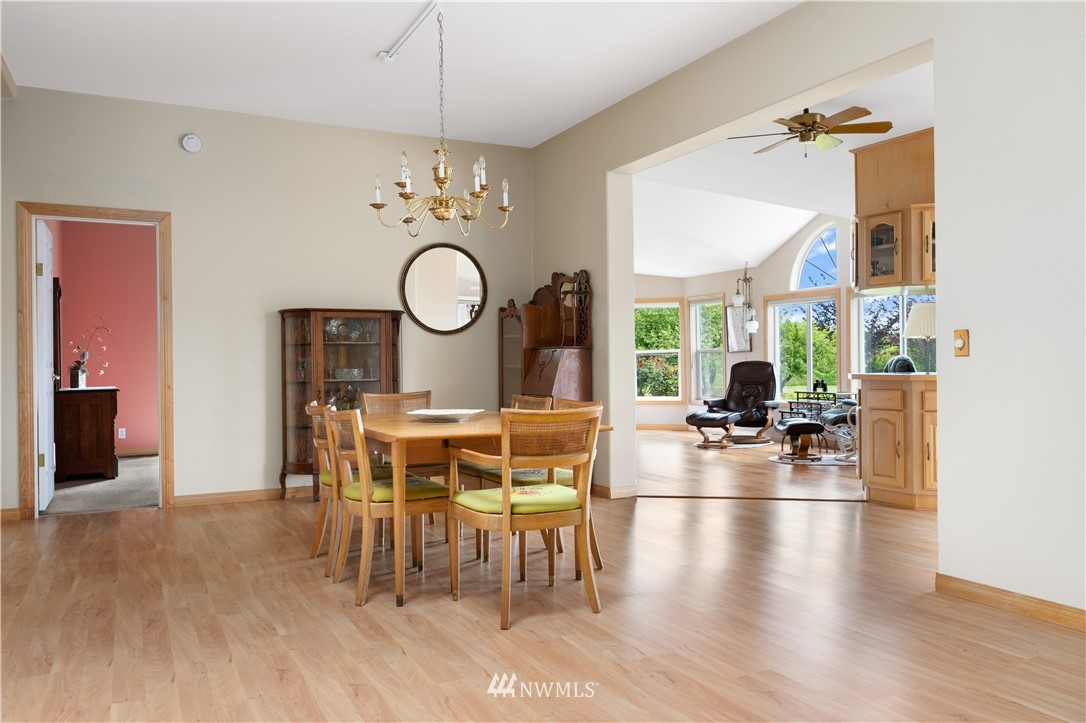 2786 Taylor Road Oak Harbor, WA 98277 - Photo 14 of 39 Gallery Image 14