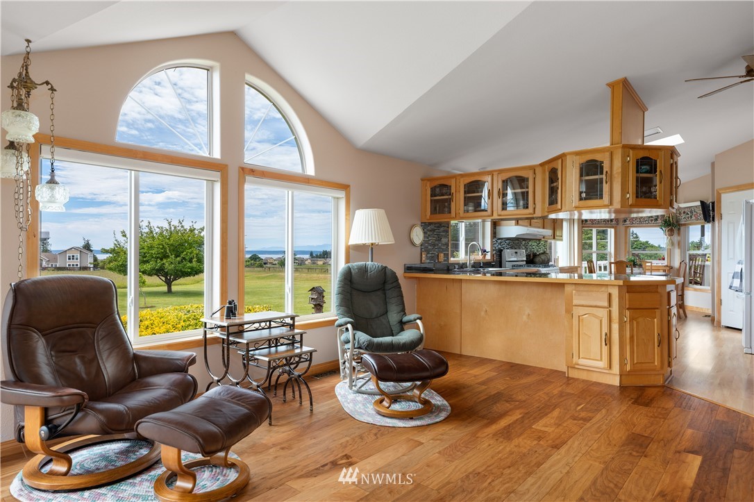 2786 Taylor Road Oak Harbor, WA 98277 - Photo 20 of 39 Gallery Image 20