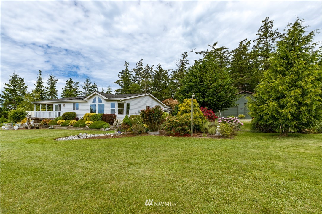 2786 Taylor Road Oak Harbor, WA 98277 - Photo 3 of 39 Gallery Image 3
