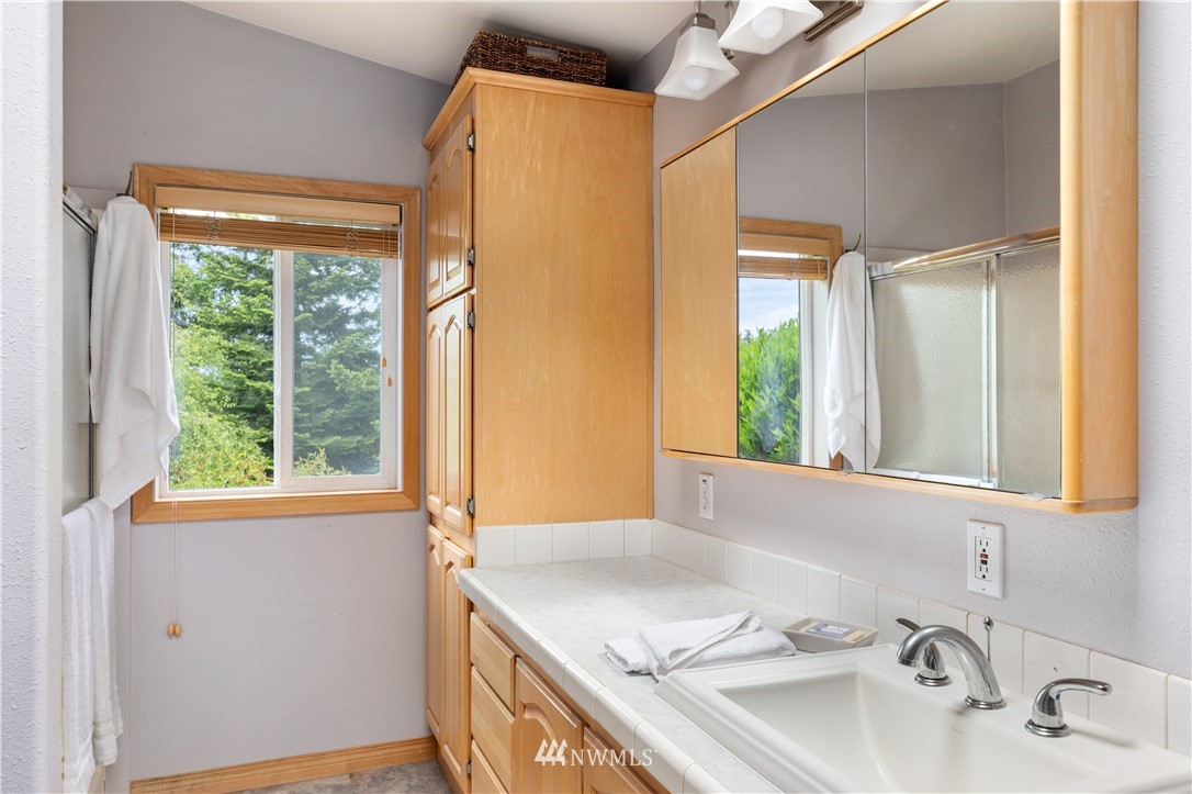 2786 Taylor Road Oak Harbor, WA 98277 - Photo 22 of 39 Gallery Image 22