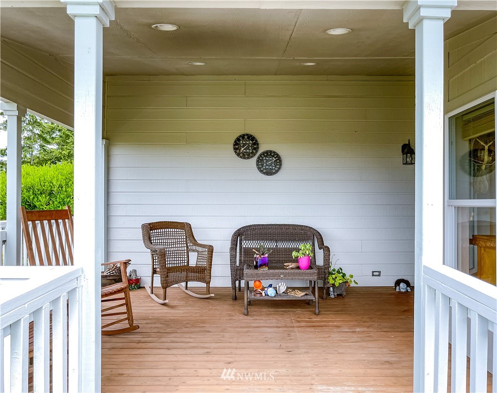 2786 Taylor Road Oak Harbor, WA 98277 - Photo 5 of 39 Gallery Image 5