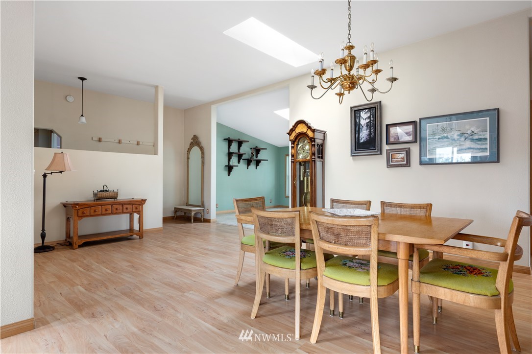2786 Taylor Road Oak Harbor, WA 98277 - Photo 7 of 39 Gallery Image 7