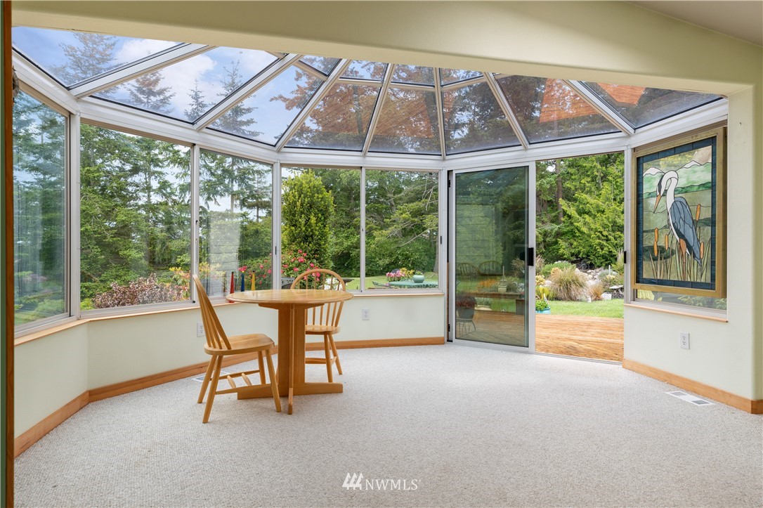 2786 Taylor Road Oak Harbor, WA 98277 - Photo 9 of 39 Gallery Image 9