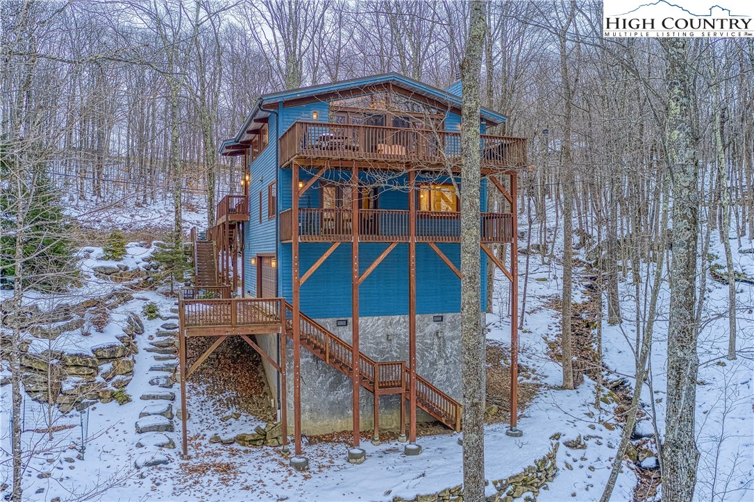 507 Pine Ridge Road Beech Mountain, NC 28604 - Photo 2 of 49