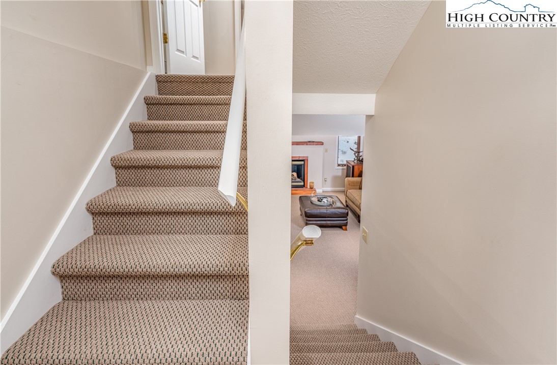 507 Pine Ridge Road Beech Mountain, NC 28604 - Photo 29 of 49