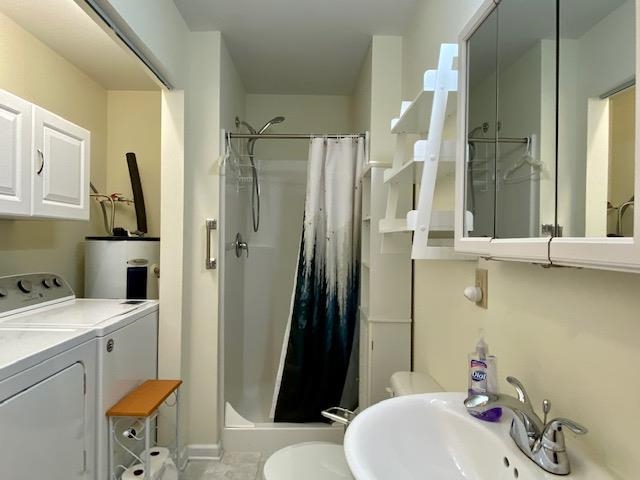 85 Fairview Road Louisa, VA 23093 - Photo 26 of 42 a bathroom with a sink toilet tub and shower