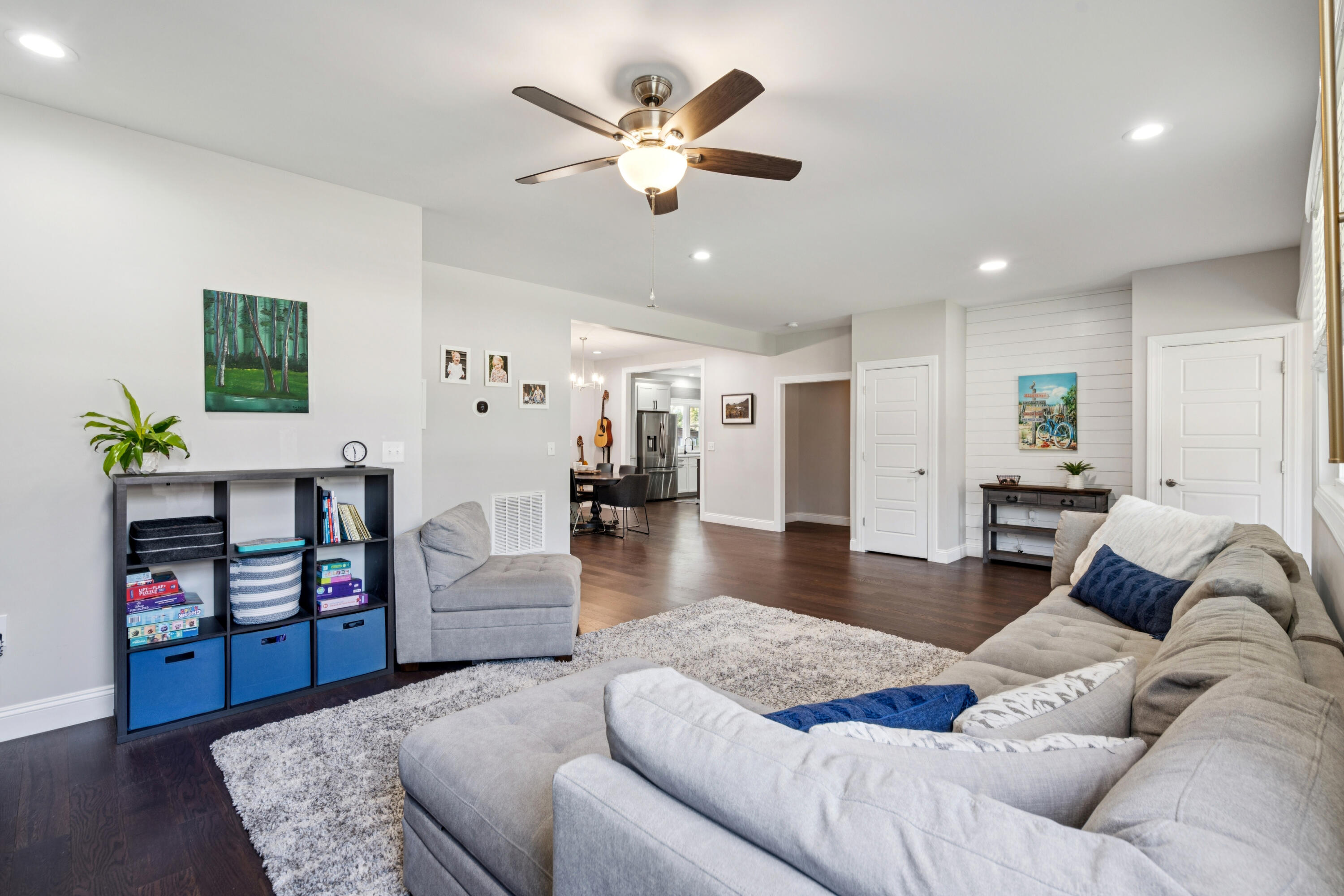1004 Point Of Light Lane Charleston, SC 29412 - Photo 15 of 62 Living Room