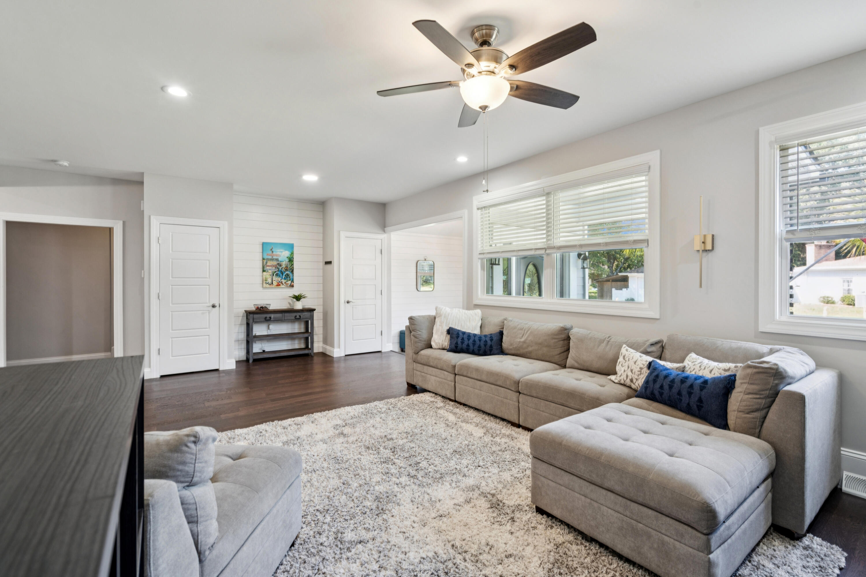 1004 Point Of Light Lane Charleston, SC 29412 - Photo 16 of 62 Living Room