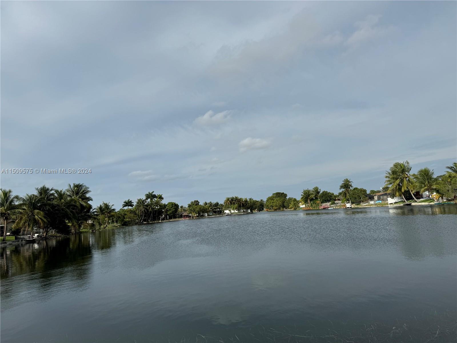 2081 Northwest 84th Way