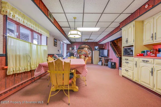 $500,000 | 828 Glenwood Road, Old Forge, PA 18518