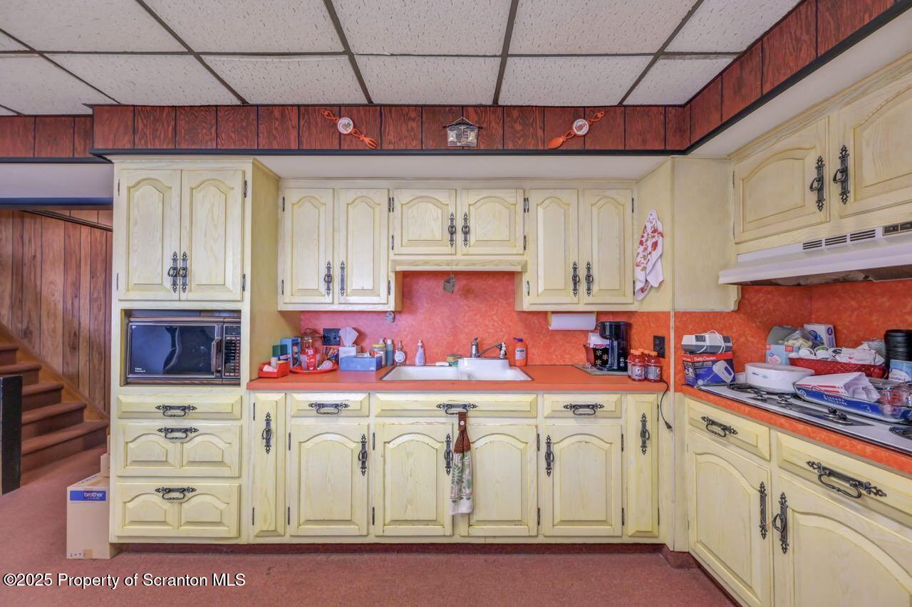 828 Glenwood Road Old Forge, PA 18518 - Photo 66 of 97 828 Glenwood Rd 64 Large