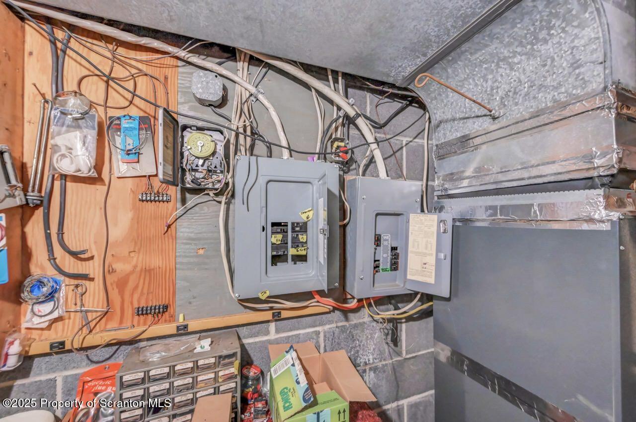 828 Glenwood Road Old Forge, PA 18518 - Photo 80 of 97 828 Glenwood Rd 78 Large