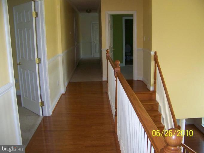 5859 West Falls Road Mount Airy, MD 21771 - Photo 12 of 22 Hallway