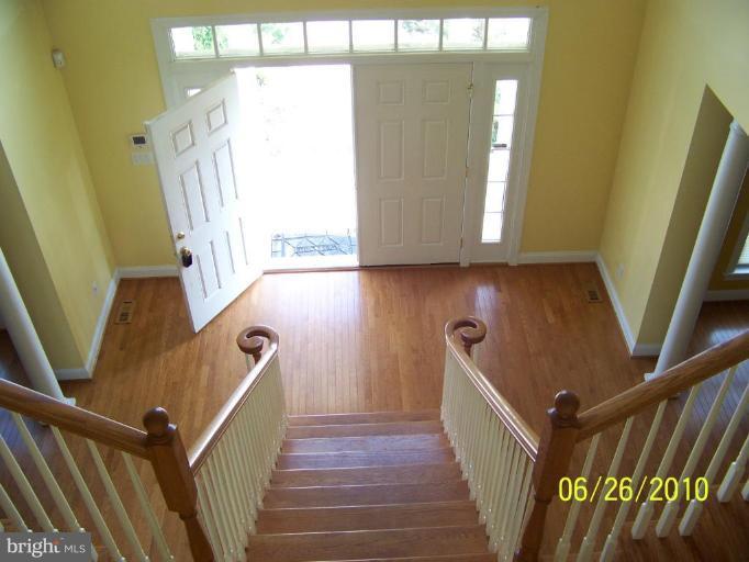 5859 West Falls Road Mount Airy, MD 21771 - Photo 16 of 22 Staircase