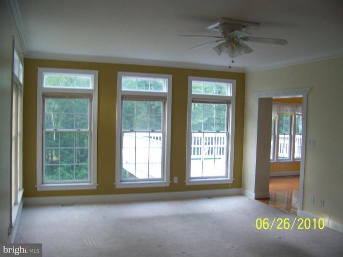 5859 West Falls Road Mount Airy, MD 21771 - Photo 6 of 22 Family Room