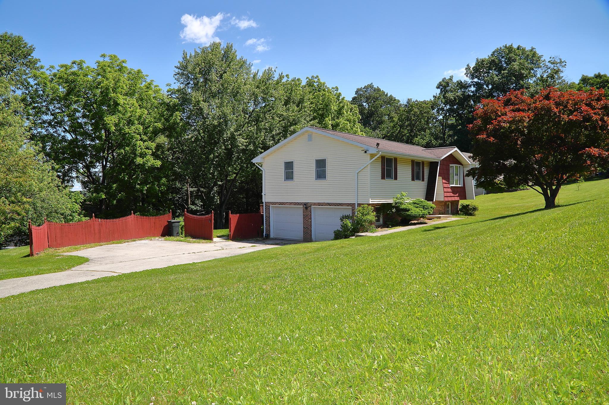 115 Greenwood Road Spring Grove, PA 17362 - Photo 2 of 21