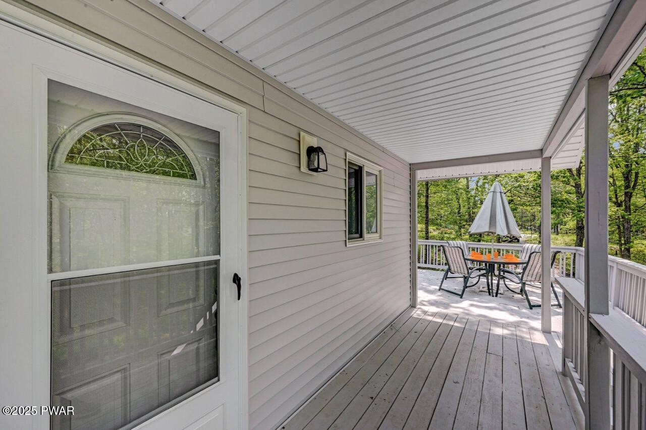 811 Maple Ridge Court Hawley, PA 18428 - Photo 88 of 101 811 Maple Ridge 86 Large