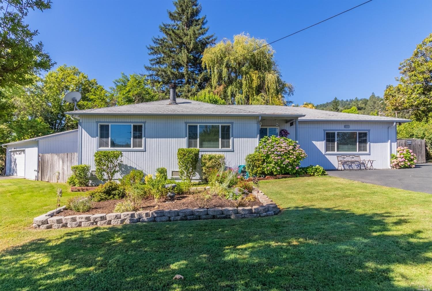 203 Oak Knoll Road Ukiah, CA 95482 - Photo 1 of 1 Gallery Image 1