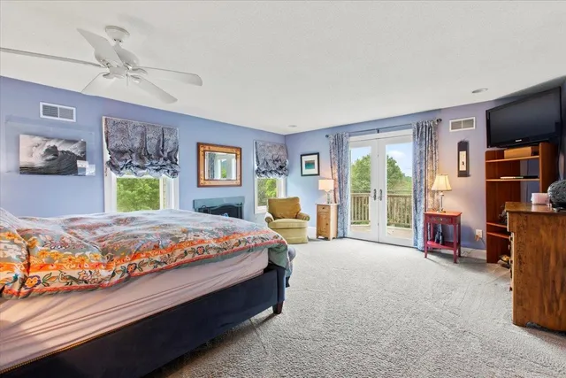 $2,100,000 | 1228 Skiparee Road, Pownal, VT 05260