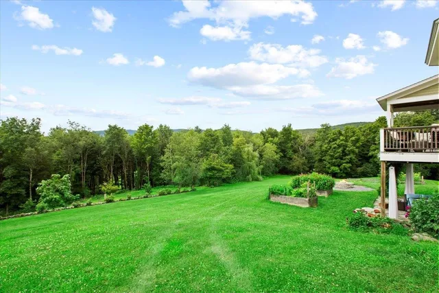 $2,100,000 | 1228 Skiparee Road, Pownal, VT 05260