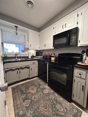 $239,900 | 309 Kingswood Court, Clarksville, TN 37043