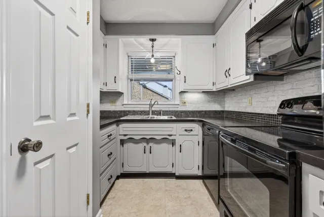 $238,900 | 309 Kingswood Court, Clarksville, TN 37043