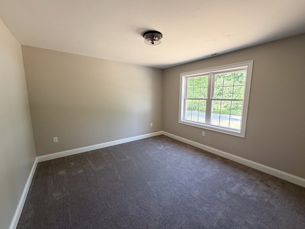 555 Neck Road Lancaster, MA 01523 - Photo 24 of 30