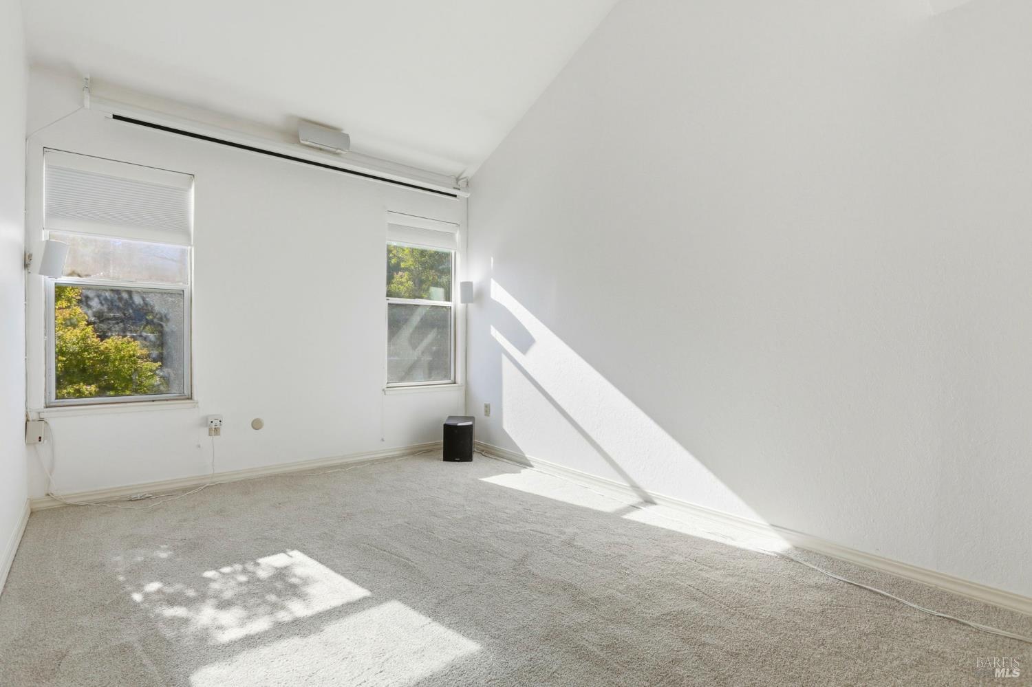 380 Sunset Way Mill Valley, CA 94941 - Photo 20 of 41 a view of small space