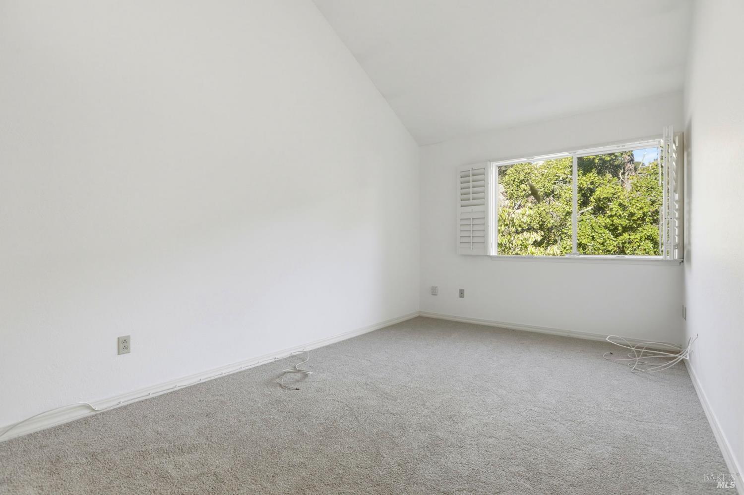 380 Sunset Way Mill Valley, CA 94941 - Photo 23 of 41 an empty room with a window