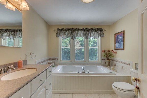 39 Fredrickson Road Billerica, MA 01821 - Photo 20 of 30 Gallery Image 20