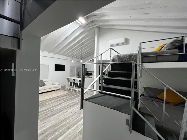 a view of entryway and hall