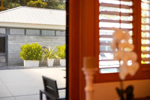 $4,499,000 | 1739 Cherokee Drive, Sarasota, FL 34239