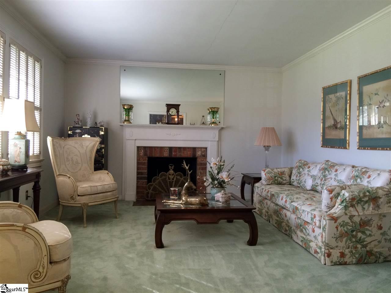 2 Ivy Trail Greenville, SC 29607 - Photo 3 of 22 Gallery Image 3