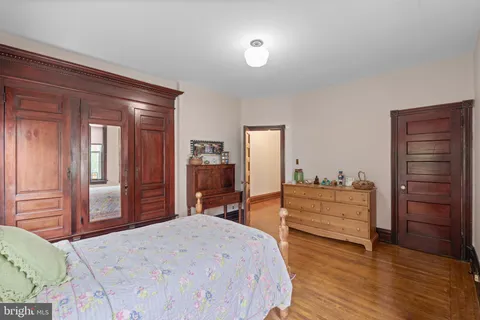 $1,150,000 | 4429 Larchwood Avenue, Philadelphia, PA 19104