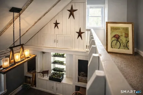 $390,000 | 3 Woodstock Avenue West, Putnam, CT 06260