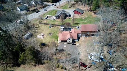 $390,000 | 3 Woodstock Avenue West, Putnam, CT 06260