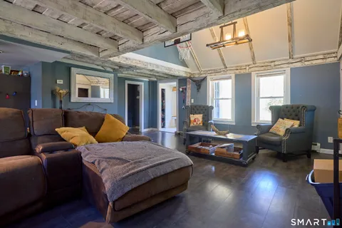 $390,000 | 3 Woodstock Avenue West, Putnam, CT 06260