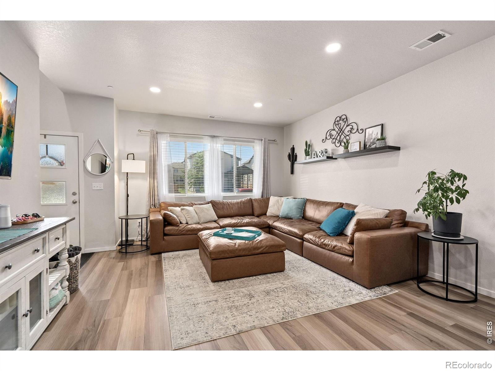 6607 4th St Road, Unit 3 Greeley, CO 80634 - Photo 8 of 40 Gallery Image 8