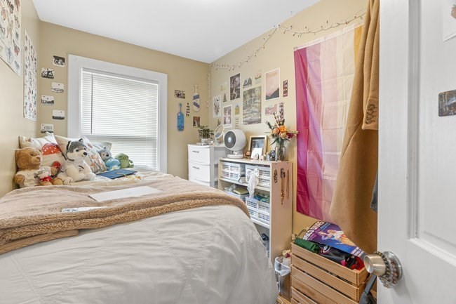 4 Burke Street Boston, MA 02120 - Photo 10 of 28
