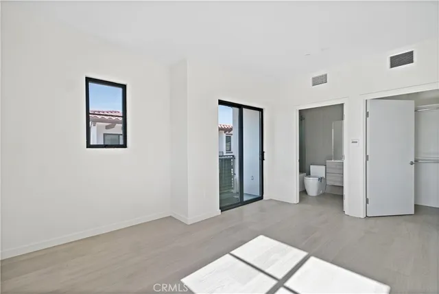 $1,155,000 | 200 South 2nd Avenue, Unit D, Arcadia, CA 91006