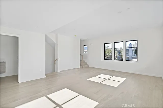 $1,155,000 | 200 South 2nd Avenue, Unit D, Arcadia, CA 91006