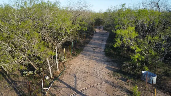 $260,000 | 2209 Callihan Road, Luling, TX 78648