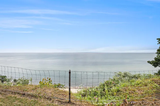 $579,000 | 1466 Lakeshore Drive, Fennville, MI 49408