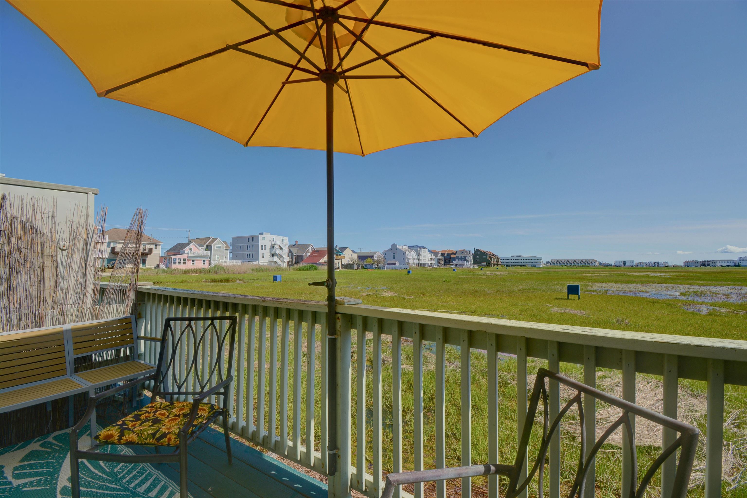 615 Ocean Boulevard Hampton, NH 03842 - Photo 2 of 16