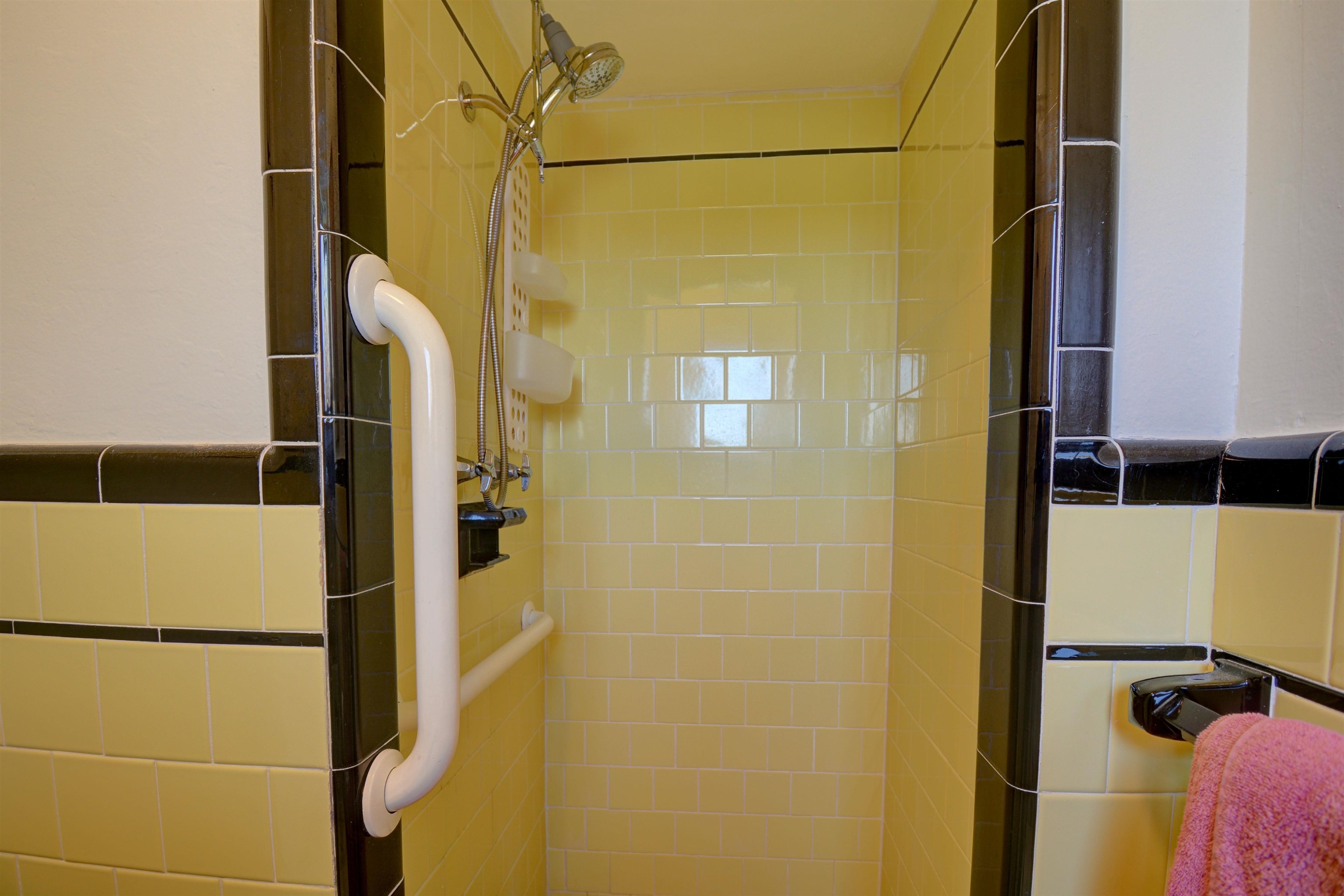 615 Ocean Boulevard Hampton, NH 03842 - Photo 8 of 16